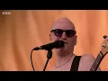 Amyl and the Sniffers - Hertz | Glastonbury 2025