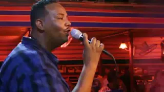 ايهاب عمرابي الشبه باين 