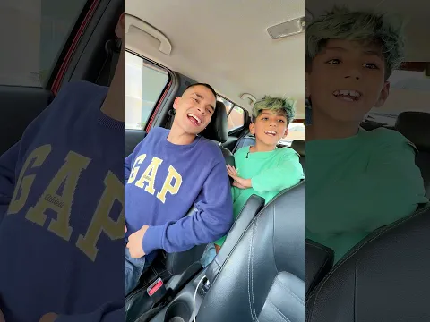 SIN MÚSICA NO ME QUEDO 🤣 @Adrian.Guzman @abraham_boyy
