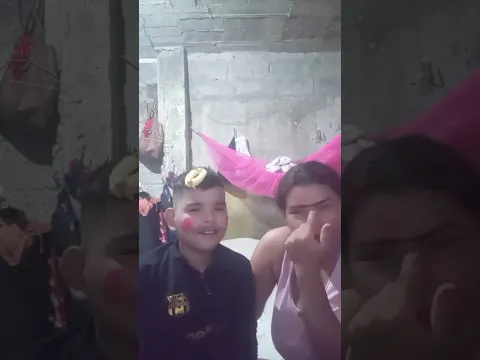 hola familia aquí estamos con un nuevo video espero que les guste dale like y comparte #humor