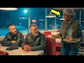 Download Lagu Lieve oude dame biedt 15 Hells Angels onderdak; volgende dag 100 motoren voor haar deur