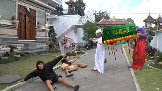 2 HANTU MERAH DAN PUTIH PEMBAWA KERAND4 M4Y4T MENER0R
