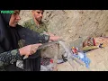 🪵 Building a Wooden Shelf Inside a Mountain Cave | 🏡 Organizing a Nomadic Family’s Home