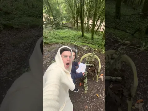 ACHAMOS UM MAPA NA FLORESTA 😩