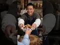 【養了四年的徒弟，竟為高薪背叛師父！】滷味老闆被房東聯手逼走，帶著祖傳老湯從零開始，徒弟以為抱上了發財大腿🔥#aidrama #熱血 #逆襲 #Drama #AI真人 #短剧全集