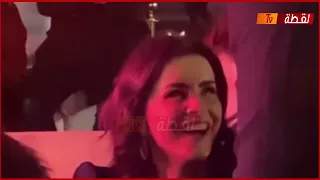 ياسر جلال يقبل يد يسرا و الهام شاهين و ليلي علوى عند وصولع حفل سخور ميديا عب 