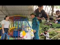 Download Lagu Police came to the school and asked the teacher to help Phuong Anh go to school.