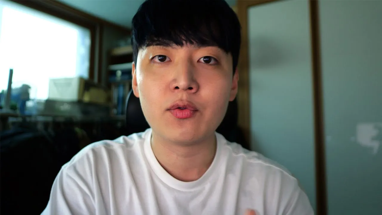 안녕하세요 3년 만입니다.