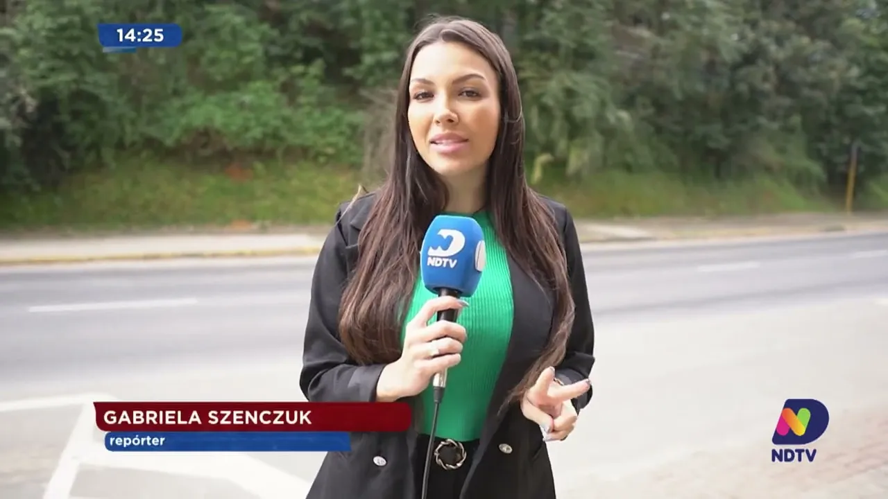 Vitor Meirelles: duas pessoas morrem em gravíssimo acidente de caminhão