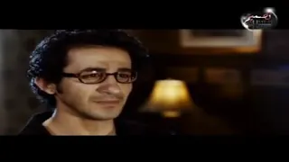 لوحدي عايش لوحدى اسف علي الازعاج 