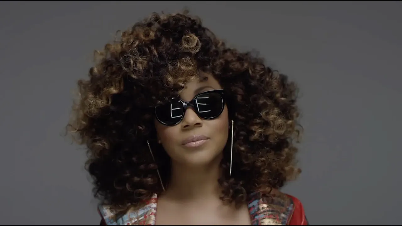 Erica Campbell - I Luh God (Music Video)