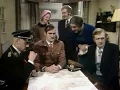 Video di Monty Python - Hitler In Minehead