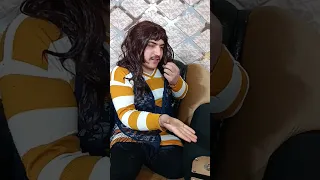 انا انسان لي احساس Shrts 