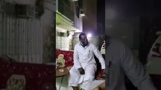 عندما تجتمع البساطه والاداء قصة قصيدة الفرزدق في زين العابدين بن الحسين عليهم السلام 