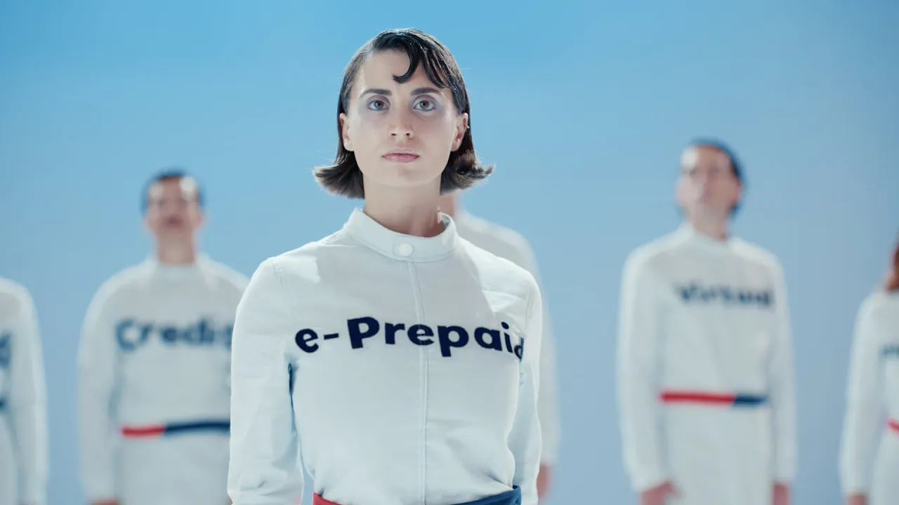 Eurobank Group — Eurobank — Eurobank Mobile App: e-prepaid Visa (YouTube video ad)