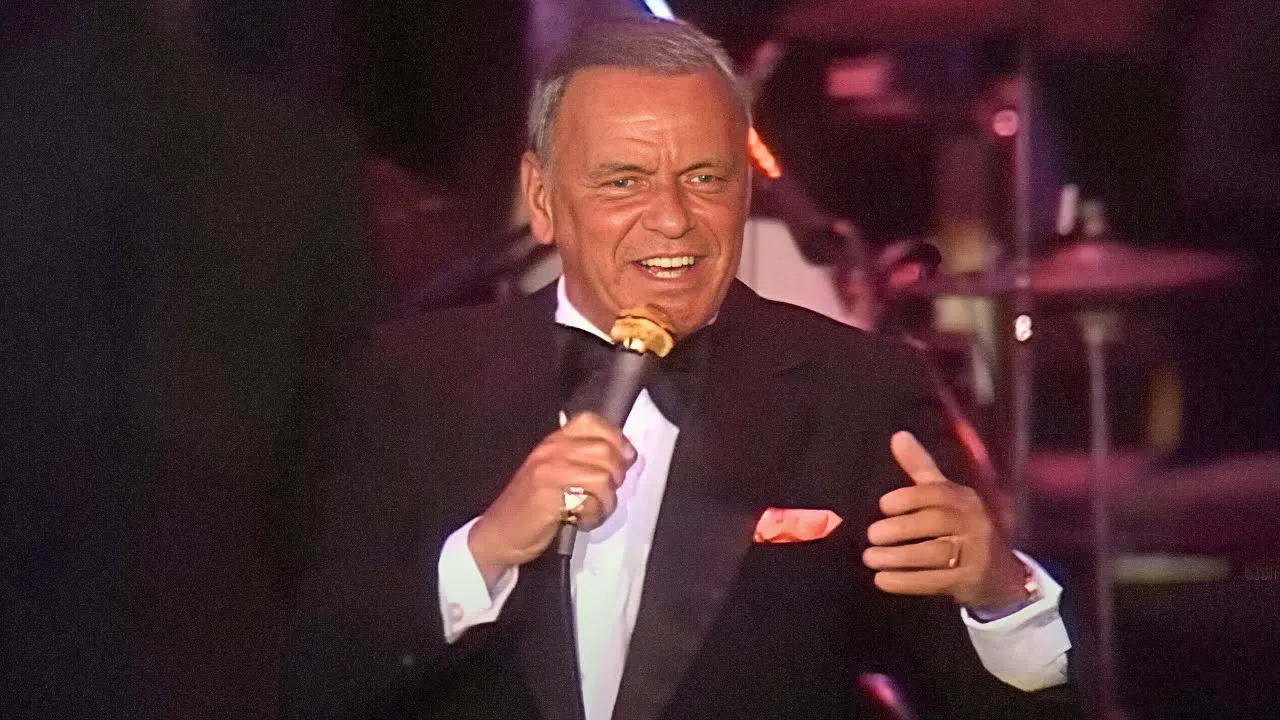 Frank Sinatra - My Kind Of Town | Live at Caesar's Palace, Las Vegas (1978) Frank Sinatra - My Kind Of Town | Live at Caesar's Palace, Las Vegas (1978)