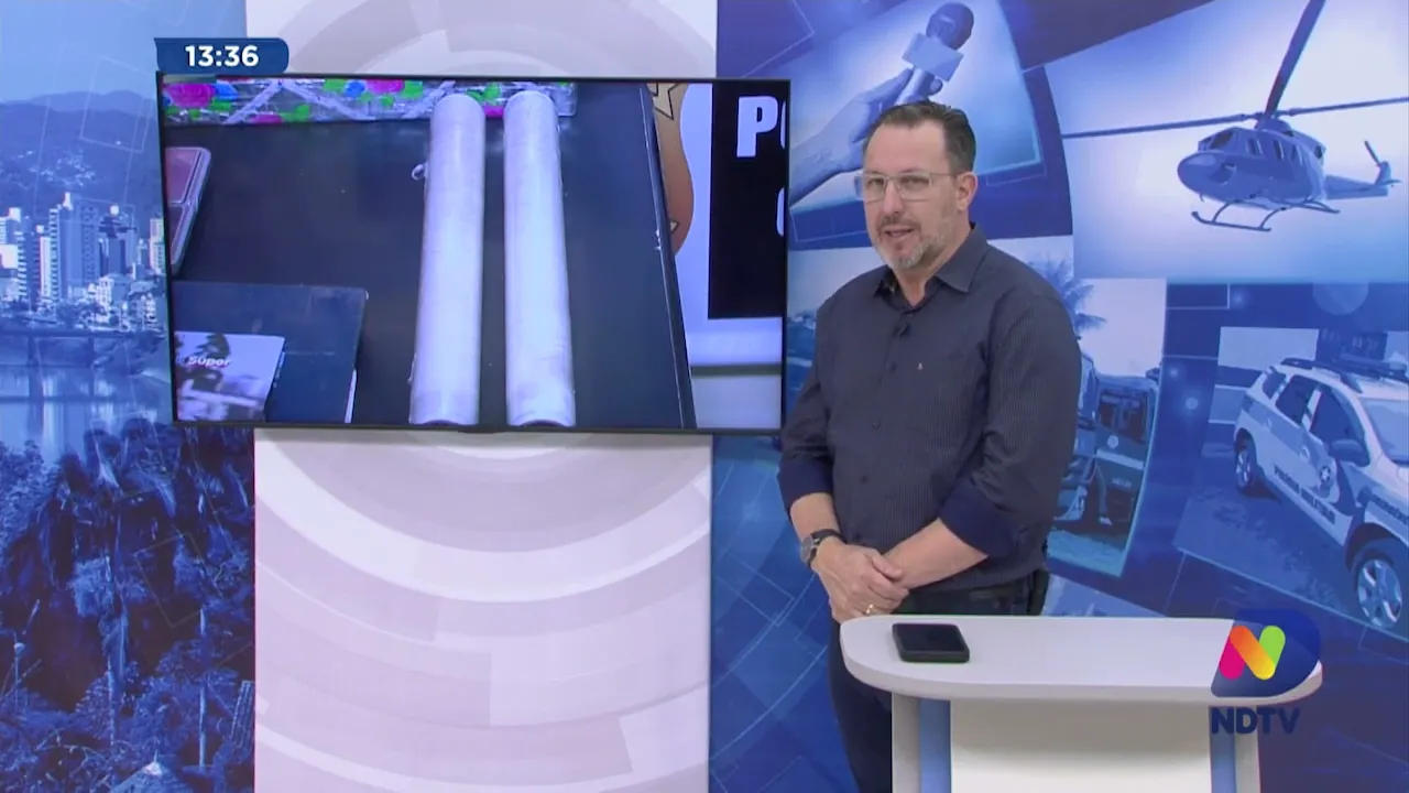 "Vovó do tráfico" é presa com mais de 17 KG de maconha em frente a uma creche em Blumenau