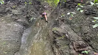 S2 E6: Getting lost in the woods then exploring the jungle (Dominican Republic)