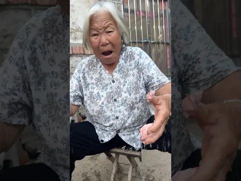 Grandma is a complete failure, soaking wet. Could you comfort her? #funny #grandma