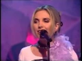 Download Lagu Saint Etienne - Who Do You Think You Are ? - live on TOTP 1993