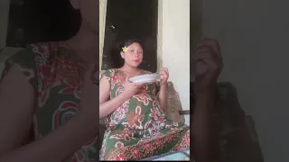 bumil cantik live sambil makan sebelum lahiran