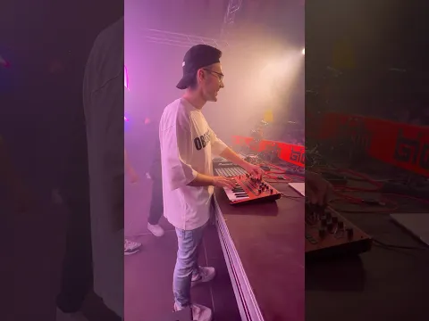 Tödödödödöt… what is the name of this song? 🙌🏻