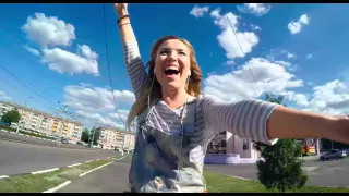 Заплетает реку в косу Самый лучший день 