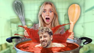 24h in der kleinsten Küche der Welt kochen mit @rewinside  🧑🏼‍🍳