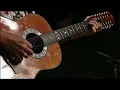 Download Lagu Queen - Brian May 12 string acoustic guitar performance - From A Night At The Opera 30th