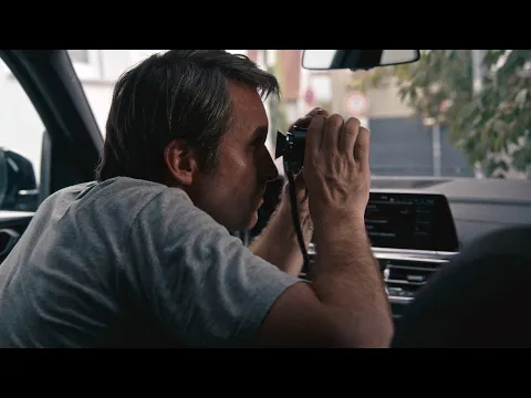 FAMILIAR - official trailer - English subtitled