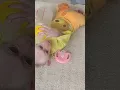 Download Lagu The cute baby monkey of the year appeared at my house