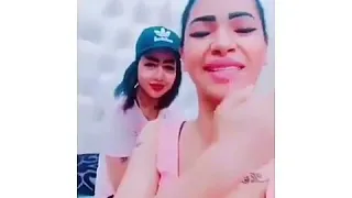 شروميط الميوزكلي فين أهالي البنات دي 