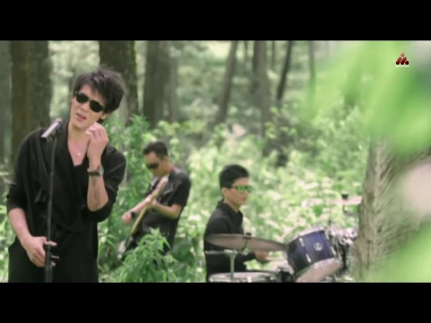 Download MP3 Papinka - Masih Mencintainya (Official Music Video) #masihmencintainya