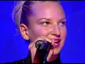 Zero 7 Feat. Sia & Sophie Barker - Destiny (Top Of The Pops, 17 August 2001)