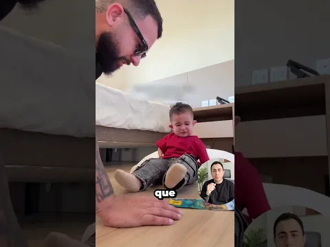 Infelizmente os braços dele não estavam desenvolvidos! 😔