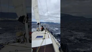 Je crois qu’on peu dire qu’on est TRÈS content de naviguer après quelques semaines au port 🥳⛵️