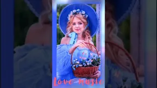 يا ورد على فل وياسمين  الله عليك يا تمر حنه   اقرب هنا ده عندنا  خد ورده  يا بيه خدي فله يا هانم دندنها