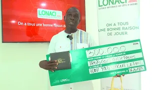 Revivez en images la remise de gain de notre grand gagnant .M. Vincent Depole Adou,