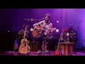 Renato Quase Russo - Quase sem querer (Acústico no teatro)