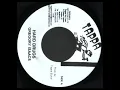 Gregory Isaacs – Hard Drugs + Version