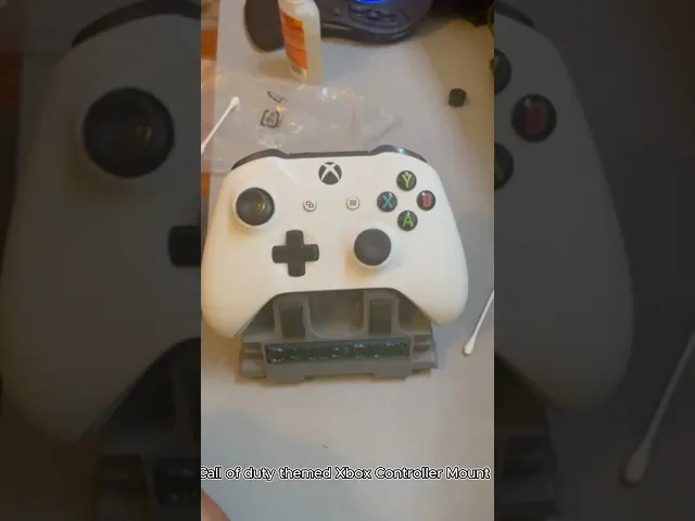 Call of Duty-Themed Xbox Controller Stand video thumbnail