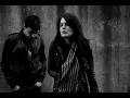 The  Kills - Future Starts Slow
