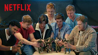 بازیگران فیلم       صحنه ها را با اکشن فیگورها بازسازی می کنند           نتفلیکس دندنها