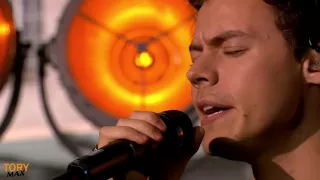 Download Harry Styles performing Sweet Creature (Live in London) MP3