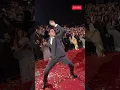 Download Lagu Throwback to these energetic dance moves by #RanveerSingh and #AkshayKumar at SCREEN Awards