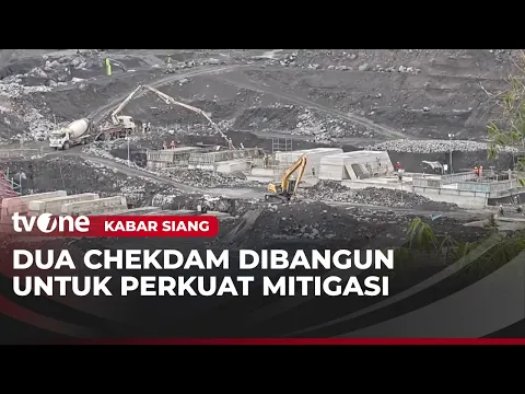 Semeru Masih Fluktuatif Benteng Lahar Dikebut