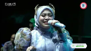 Download Selvy Anggraeni - Duka Dalam Cinta Live Cover Edisi Kp Pugur Lengkong Kulon | Iwan Familys MP3