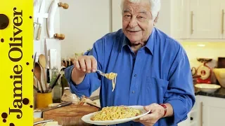 real spaghetti carbonara antonio carluccio