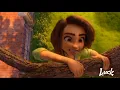 Sam runs after Bob to catch him penny scene - Luck 2022 movie clip