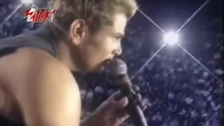                           خليك فاكرني   حفلة   عمرو دياب دندنها